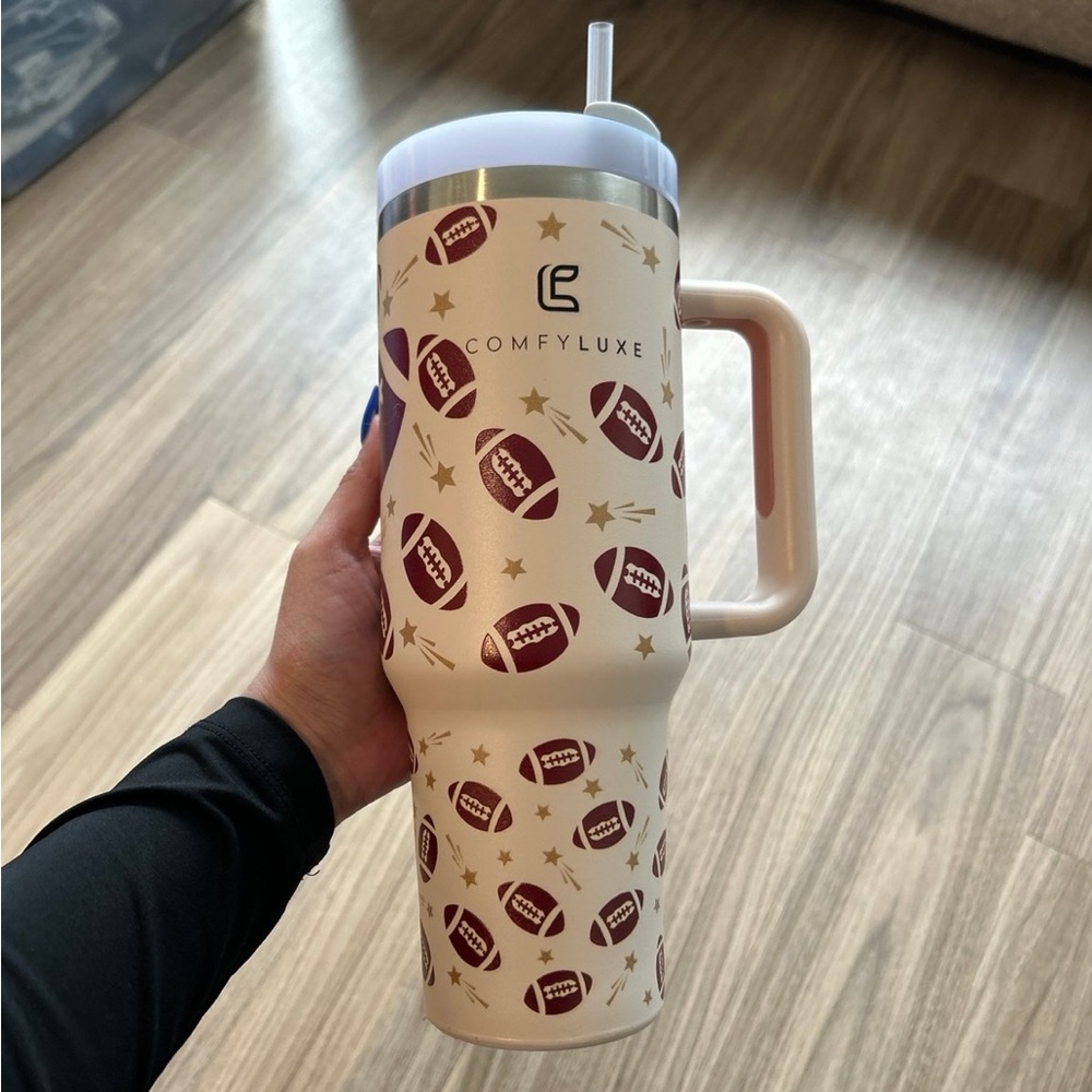 Football Tumbler Stanley - Cream and Brown